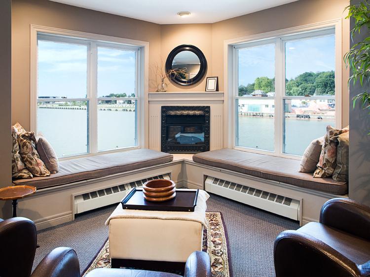 Inn On The Harbour And Telegraph House Port Stanley Bagian luar foto