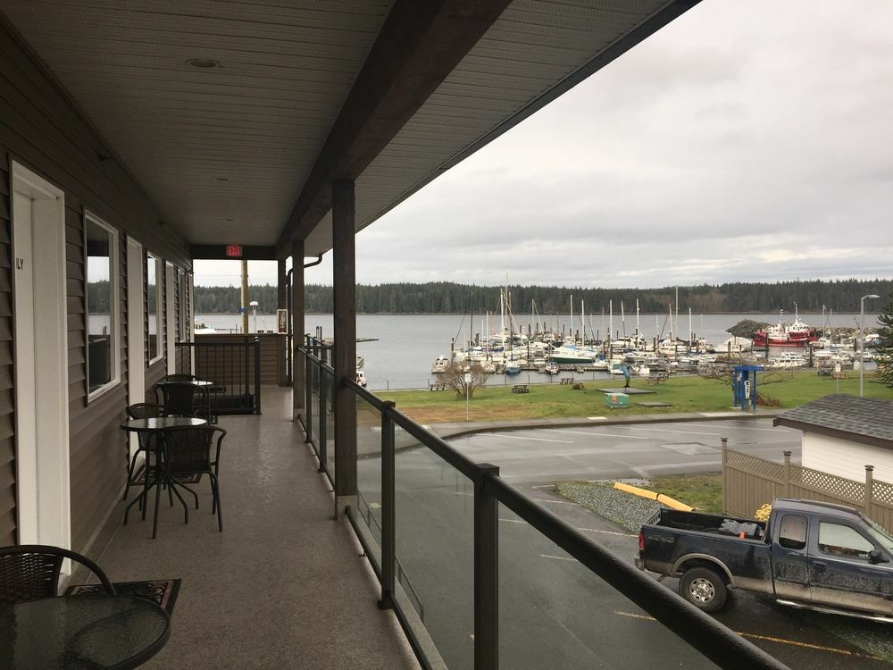 Inn On The Harbour And Telegraph House Port Stanley Bagian luar foto